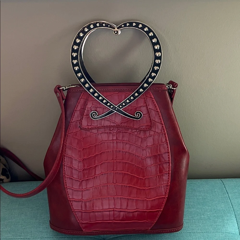 Red Embossed Leather Bucket Bag Metal Heart Handles Crossbody Handbag Purse - Picture 3 of 11